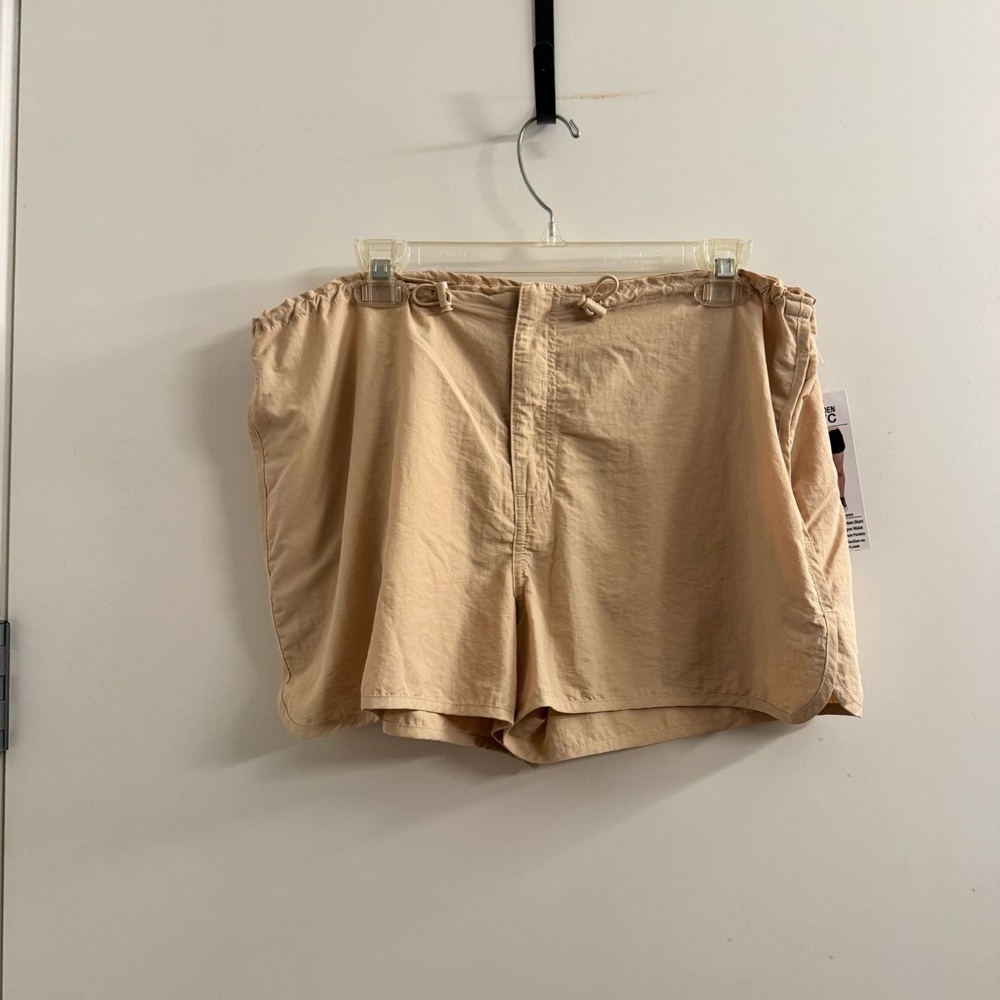 NWT Madden Adjustable Shorts